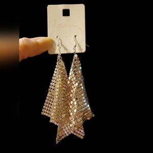 Silvertone metal mesh hankerchief style earrings